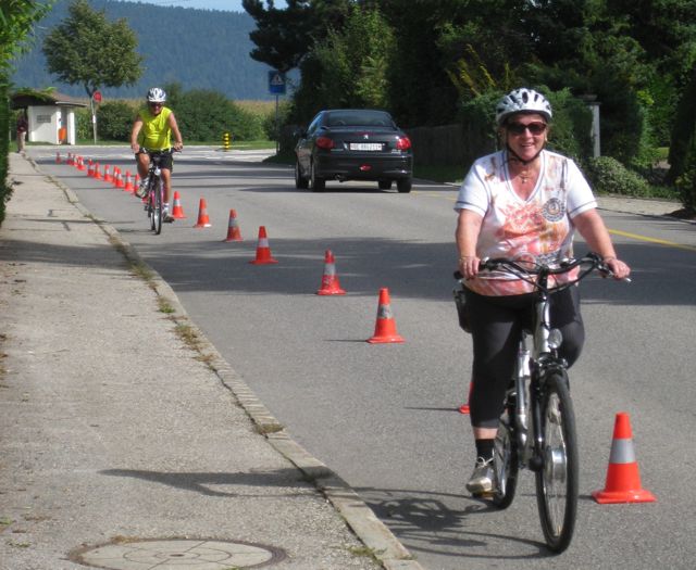 V2R2013-1.jpg V2R2013-1.jpg