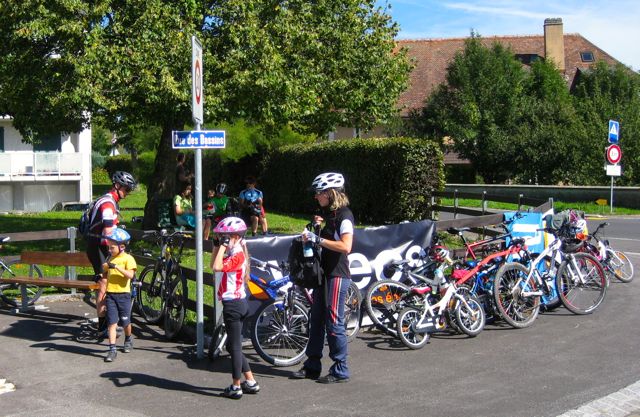 V2R2013-16.jpg V2R2013-16.jpg