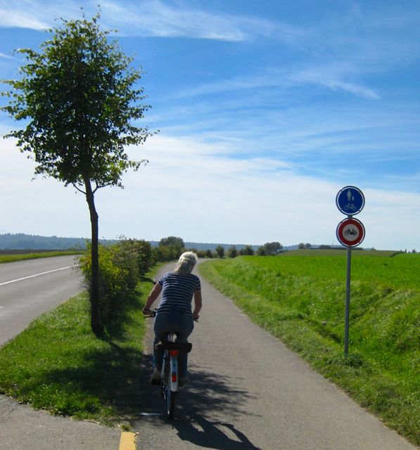 V2R2013-17.jpg V2R2013-17.jpg