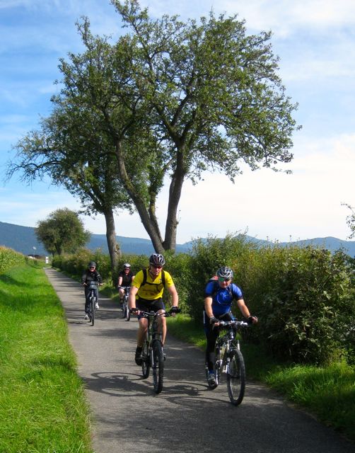 V2R2013-5.jpg V2R2013-5.jpg